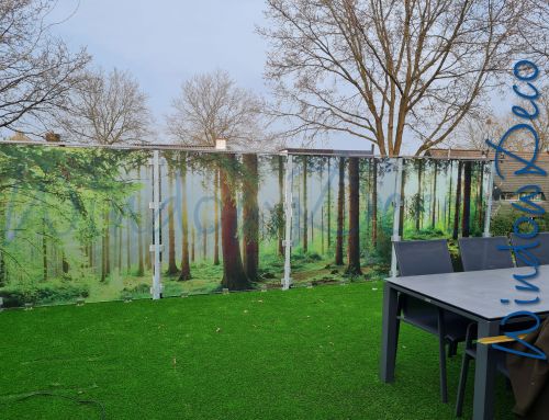 Glasfolie bedrukt, WR02, raamfolie met bos, bos in kleur op raamfolie, privacy, balkon
