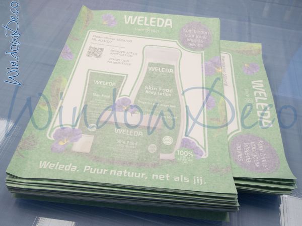 veel raamstickers, met applicatie tape, met cut-out, buitengevel, WindowDeco, WR06
