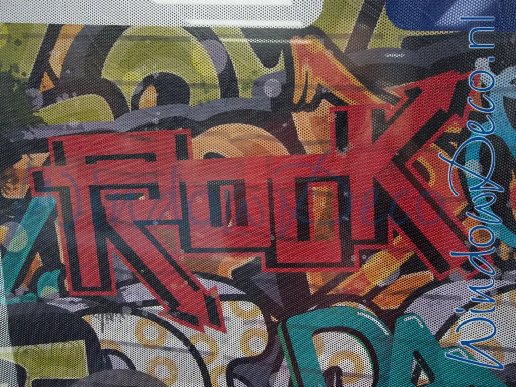 One-way vision raamfolie, gaatjesfolie, close-up, WindowDeco